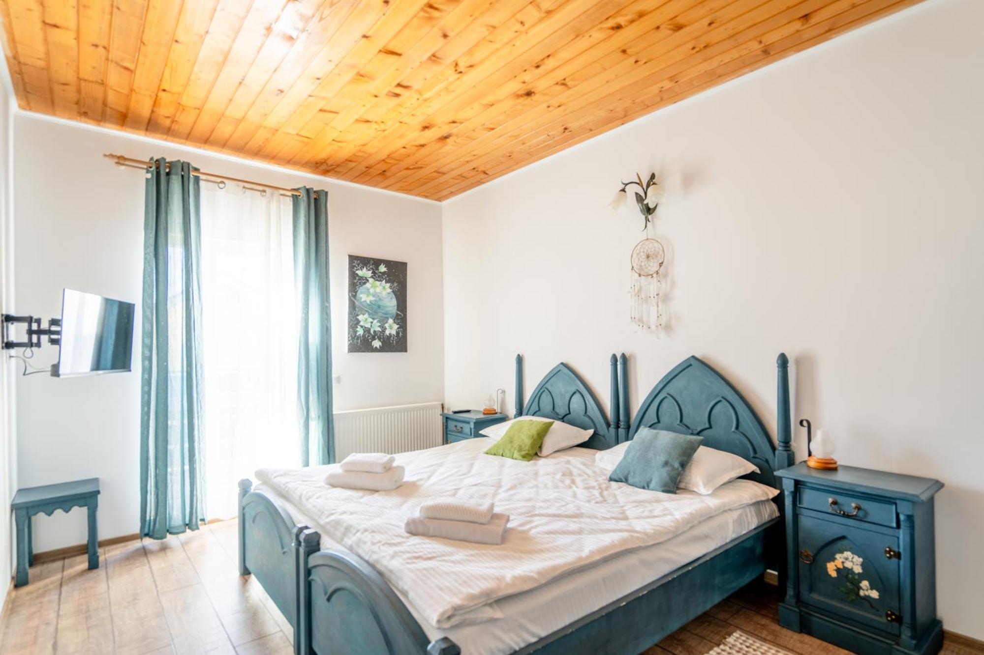 Dinvis Apartments ポイアナ・ブラショフ エクステリア 写真